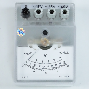 Voltmeter for AC voltage